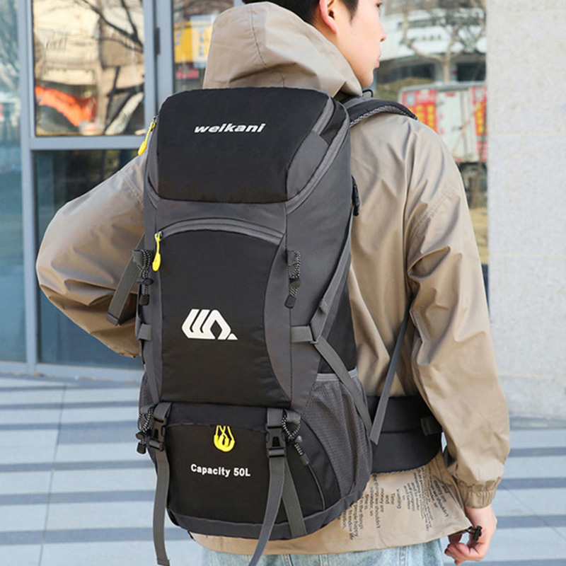 50L Travel Backpack Camping Me - Outdoor Camping Warehouse 评论和价格